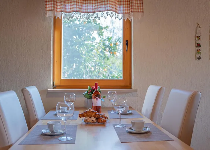 Holiday home Garden House Kablar *
